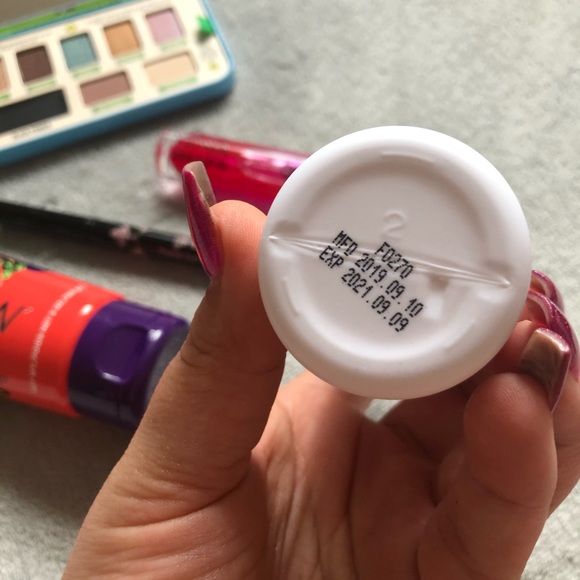 Makeup bundle 💄 - Picture 5 of 8